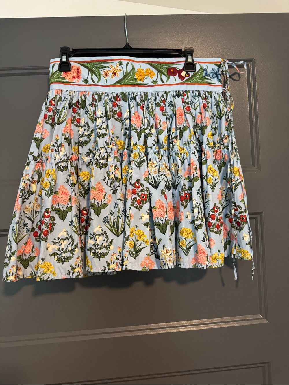 Floral Tiered Mini Skirt in Light Blue and Multi